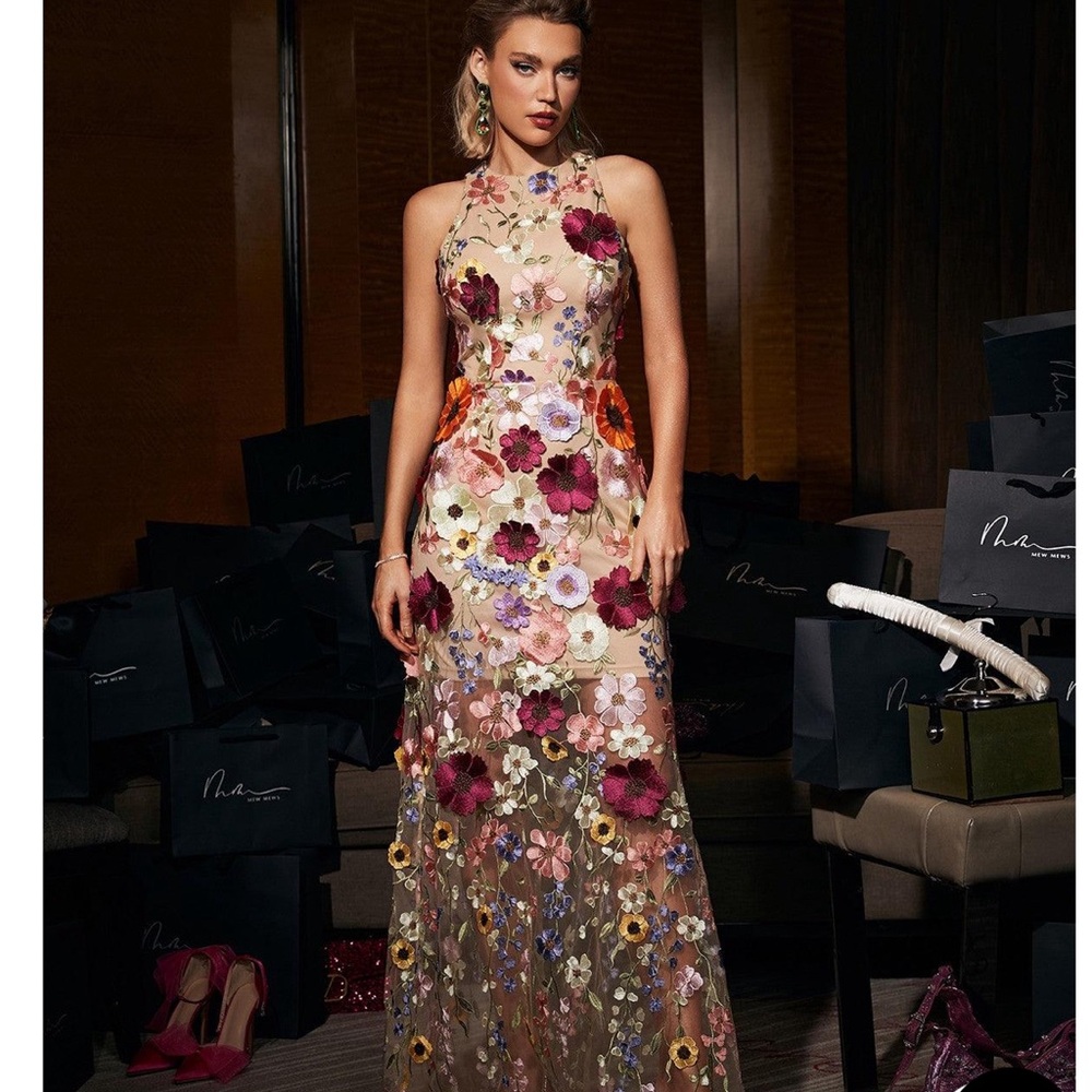 Mew Mews Saige Sleeveless Mesh Flower Maxi Dress In Blush